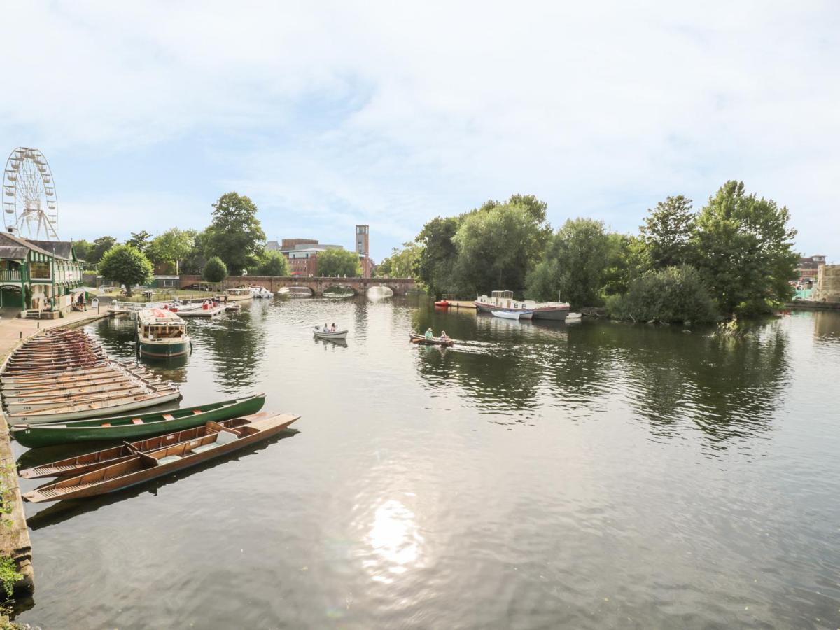 Home-Straight Stratford-upon-Avon Exterior photo